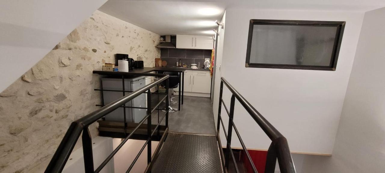 Charming Studio In The Heart Of Авиньон Экстерьер фото