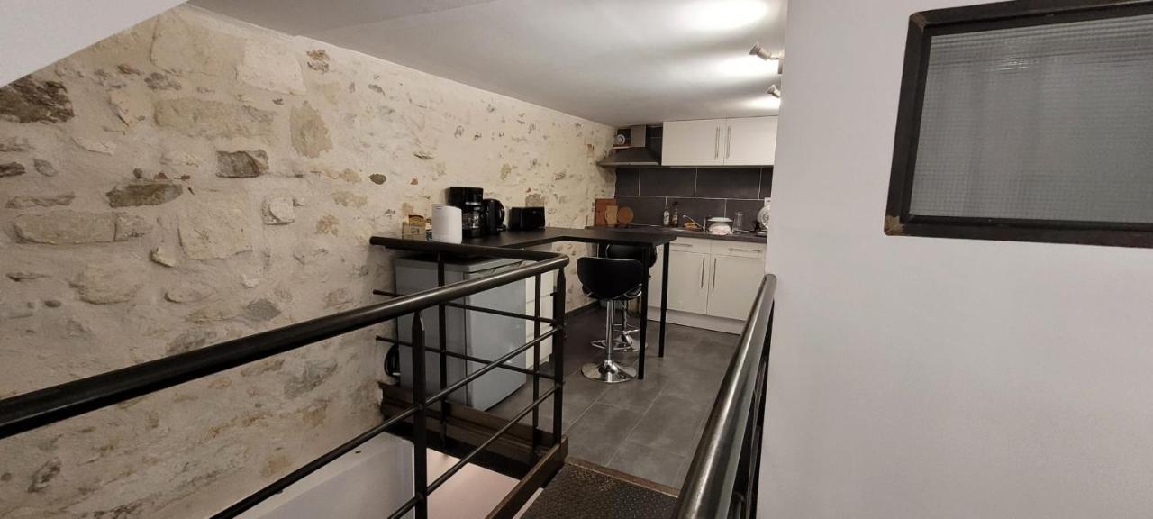 Charming Studio In The Heart Of Авиньон Экстерьер фото